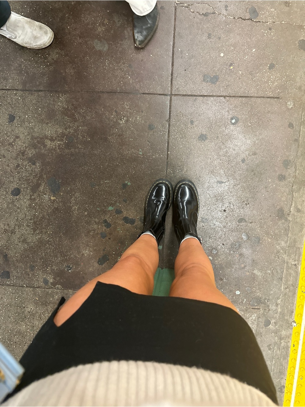 Dr. Martens platform patent leather boots - Picture 2 of 5